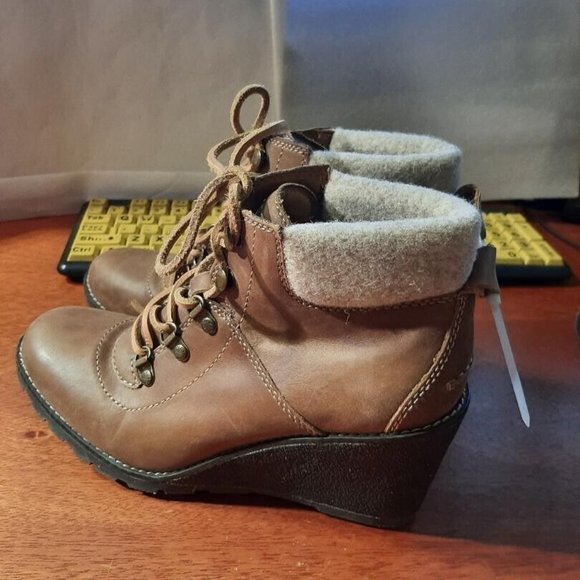 NEW ! Sperry Women Boots Lace Up Wedge Leather Brown Size 9 - Picture 2 of 6